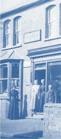 600x430 pixels (37K)